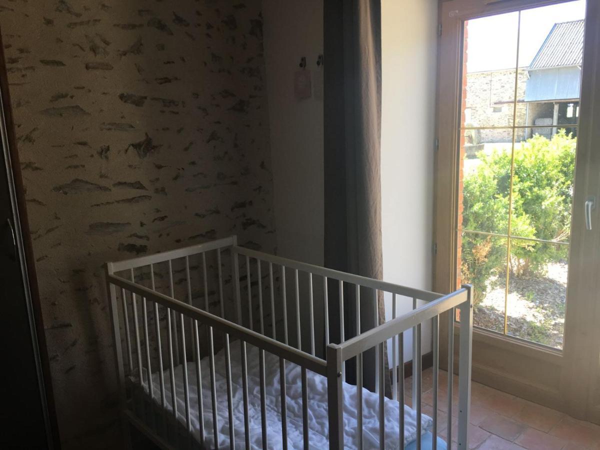 Gite A La Ferme Rouëssé-Vassé Bagian luar foto